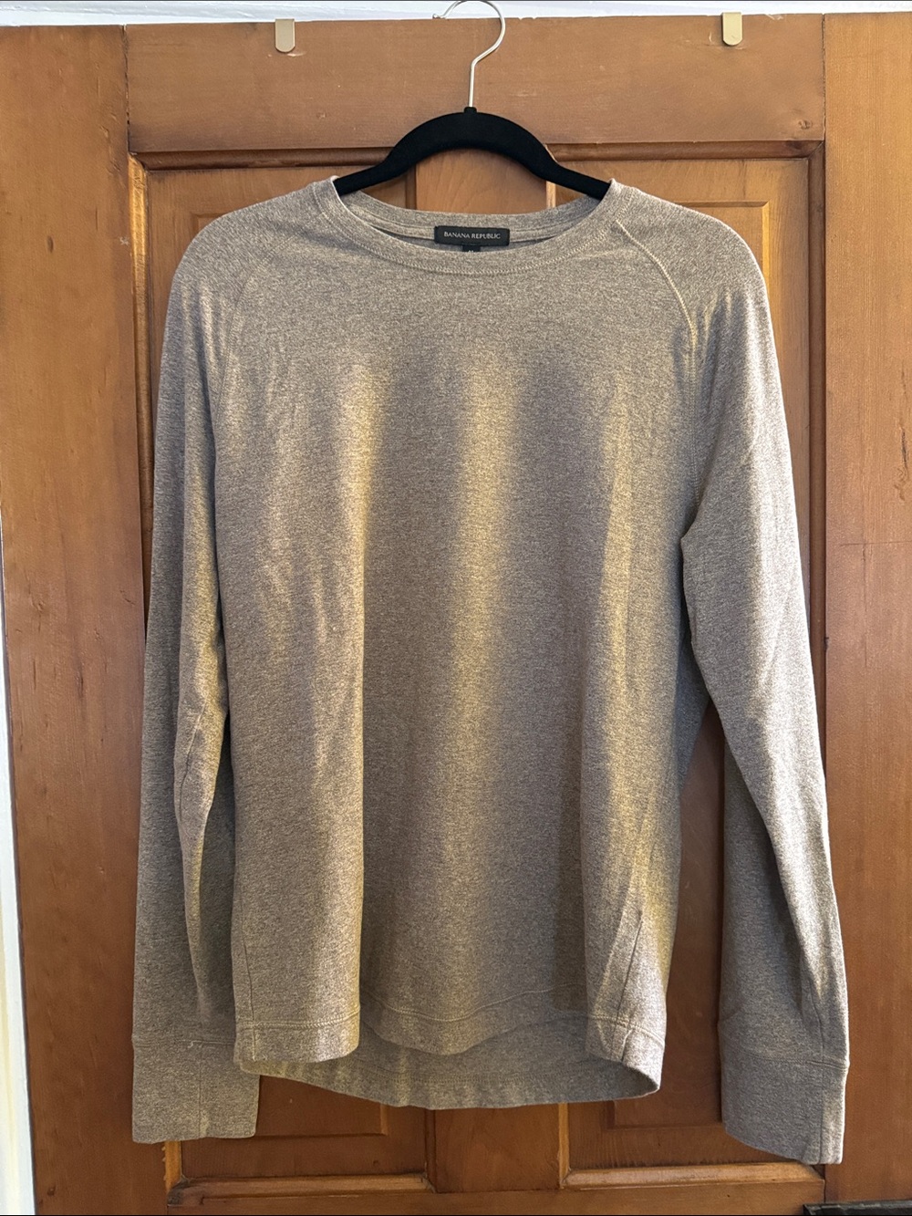 Banana Republic Men’s Crewneck Sweatshirt - Light Heather Gray—medium